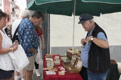 Cigar-salesman_Zanzibar