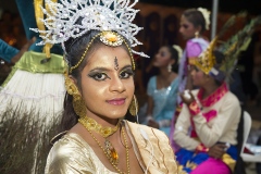 Festen, Colors of Malaysia, er en årlig tilbagevendende begivenhed i Kuala Lumpur, hvor etniske grupper fra hele landet optræder i deres lokale dragte. Malaysia : Fastlandet - peninsula med hovedstaden Kuala Lumpur